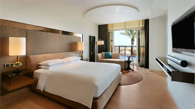 2 Bedrooms, Villa, King and Twin Beds, Beach View, Plunge Pool، Park Hyatt Abu Dhabi Hotel & Villa - Saadiyat island 5/10