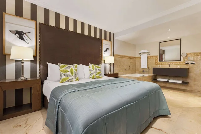 شقة فاخرة بسرير مزدوج بإطلالة على البحر بغرفة نوم واحدة مع أريكة بجاكوزي، Wyndham Residences Costa Adeje 1/2