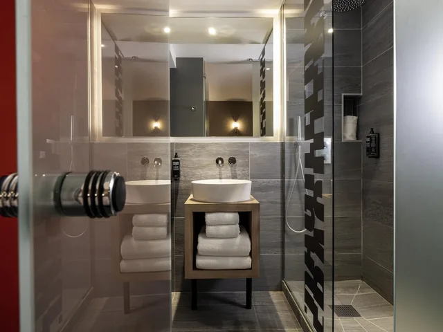 غرفة قياسية بسريرين منفصلين، ibis Styles Bourg La Reine 6/6