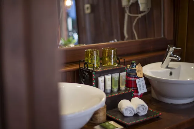 خيمة فاخرة بسرير فردي، Neptune Mara Rianta Luxury Camp All Inclusive 2/2