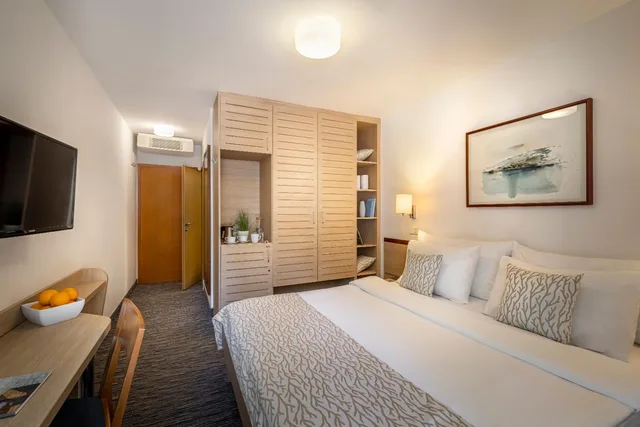 غرفة بسرير كينج، Valamar Sanfior Hotel & Casa 1/2