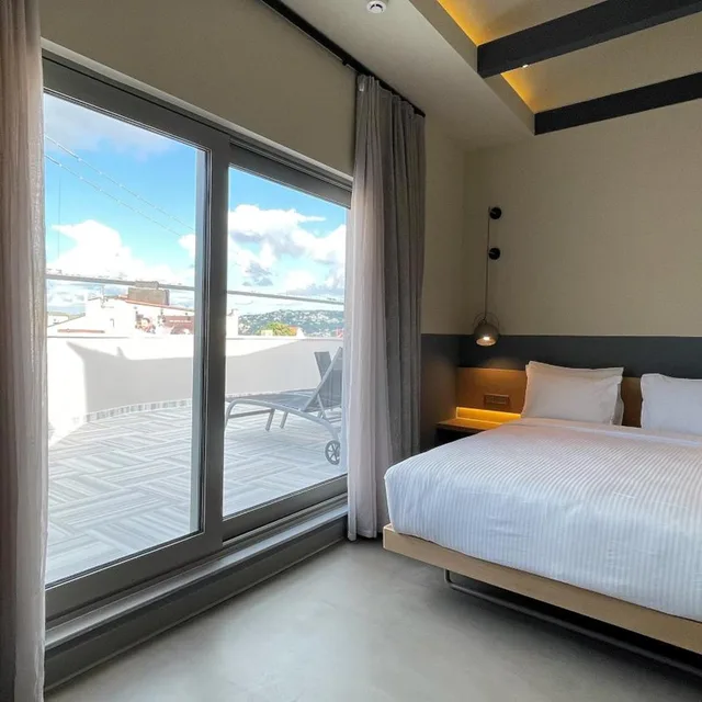 غرفة بسرير مزدوج بشرفة، Nevv Bosphorus Hotel & Suites 1/10