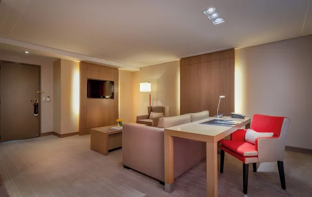 جناح بسرير كينج بغرفة نوم واحدة مع دخول صالة النادي، Intercontinental Sao Paulo 8/10