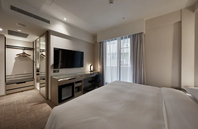Superior, Queen Bed, Balcony, K Hotels Linsen 1/5