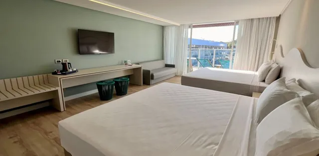 غرفة ديلوكس مفردة بسرير مزدوج مع أريكة، Grand Oca Maragogi Resort 2/5
