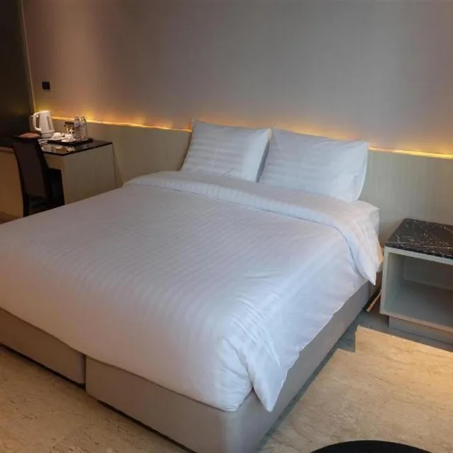 غرفة سوبيريور بسرير كينج، Sukhothai Residence Ruamrudee 3/6