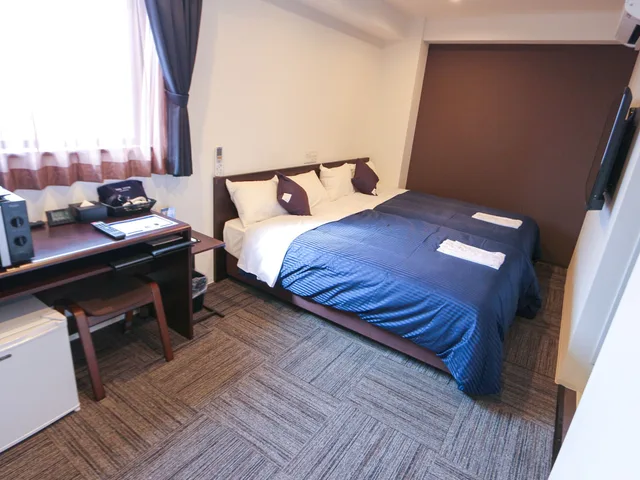 غرفة بسريرين منفصلين للمدخنين، Hotel Livemax Chiba-ekimae 1/4