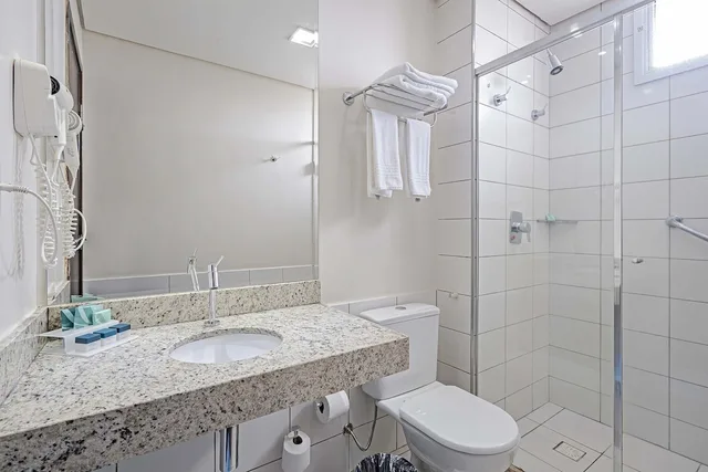 غرفة ديلوكس بسرير كينج مع أريكة، Slaviero Hotel Porto Velho 8/10