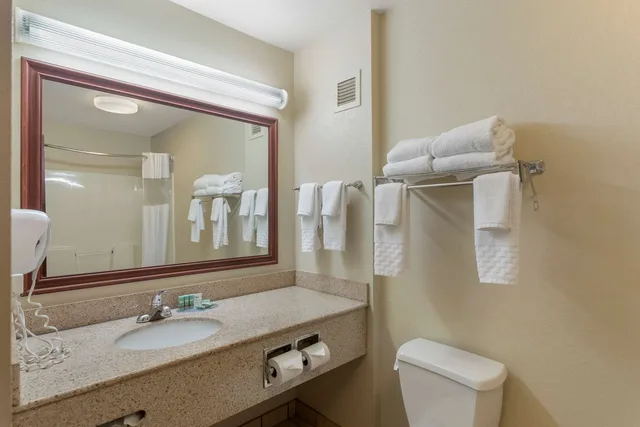 غرفة بسريرين مزدوجين، Best Western Lawrenceburg Inn 4/4