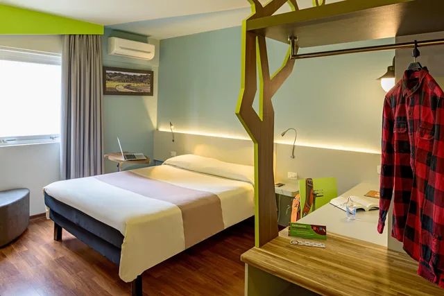 غرفة قياسية بسرير مزدوج، ibis Styles Curitiba Centro Civico 1/2