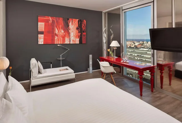 غرفة بريميوم بسرير مزدوج أو سريرين منفصلين بإطلالة على البحر، MELIA BARCELONA SKY 3/7