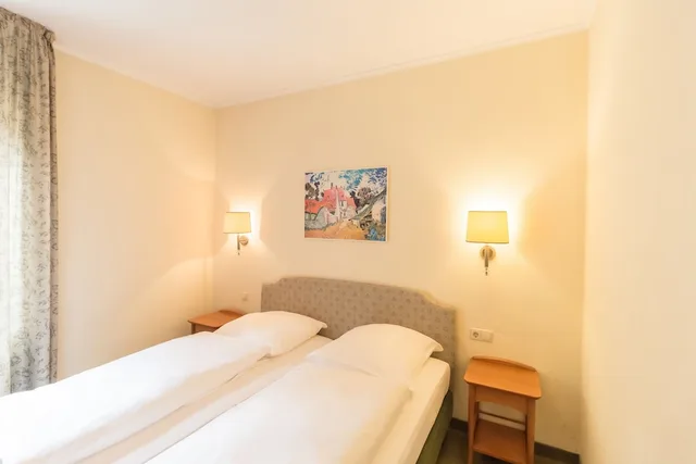 غرفة عائلية بسرير كينج مع أريكة، Hotel Markgraf Leipzig 1/3
