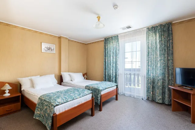 Room, Double Bed, Ruczaj 2/4