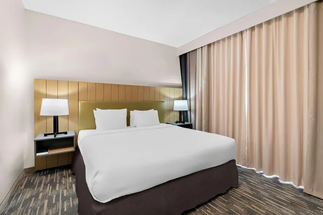 جناح بسرير كينج، Country Inn & Suites by Radisson, Columbia Airport, SC 1/3