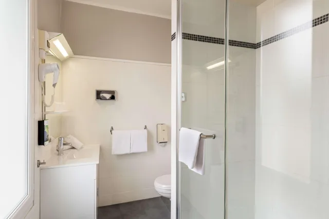 غرفة بسرير كوين، Sure Hotel by Best Western Port Jerome - Le Havre 8/8