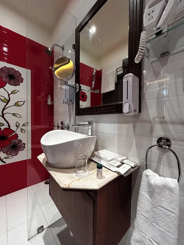 Junior Suite, Studio, King Bed، Vaydantaa 4/7