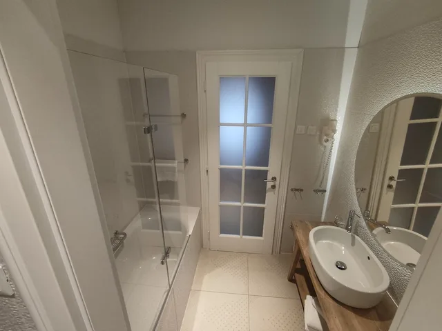 غرفة قياسية بسريرين منفصلين، Xii Century Heritage Hotel 7/7