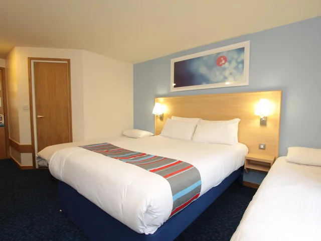 غرفة عائلية، Travelodge Exeter M5 Hotel 2/3