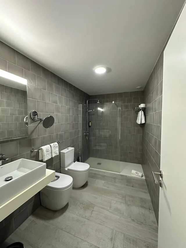 Olive, Green, Apartment, King Bed, Mountain View, Sofa، Vinhas Do Calhau 4/4