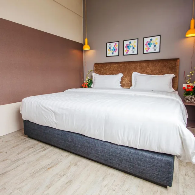 غرفة عائلية رباعية، Bzz Hotel 1/4
