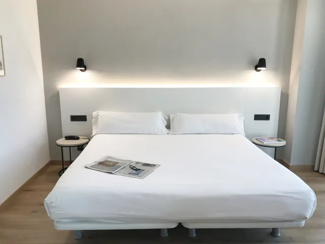 غرفة قياسية بسرير مزدوج، Principe de Asturias Hotel 9/10
