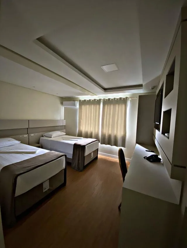 غرفة تنفيذية ثلاثية بثلاثة أسرّة، Hotel Joacaba 2/4