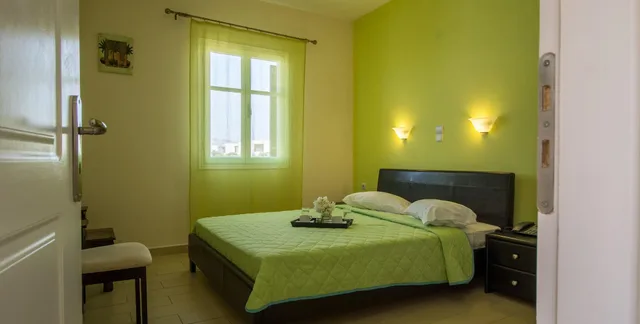 جناح بإطلالة على البحر، Naxos Palace 3/6
