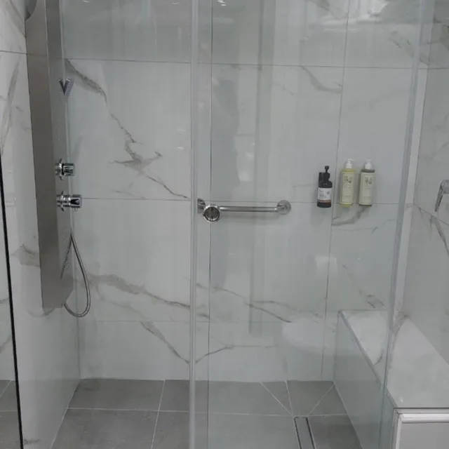 جناح سوبيريور، Peridis Family Resort 7/7