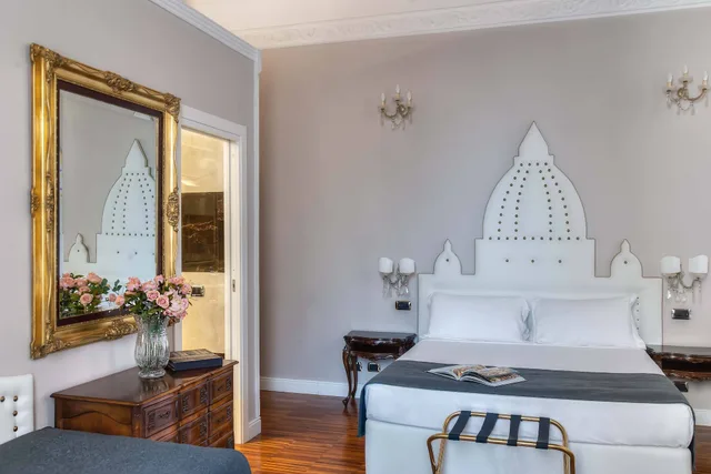 Junior Suite, Queen and Twin Beds, City View, Balcony, I Tre Moschettieri 4/6