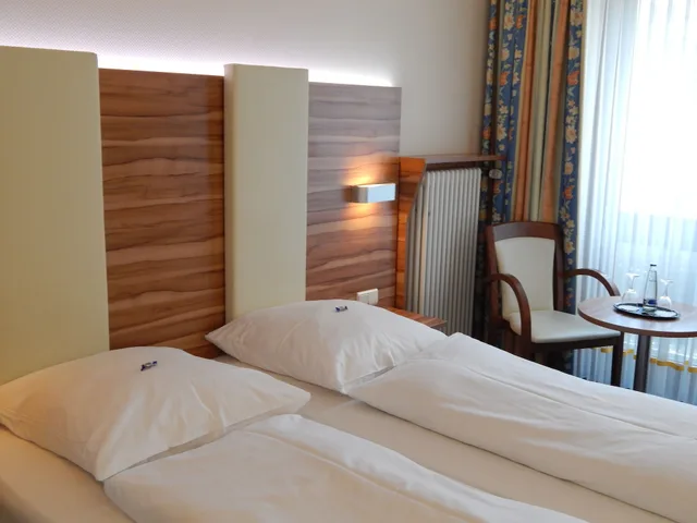 غرفة بسرير مزدوج، Daniel Hotel 5/9