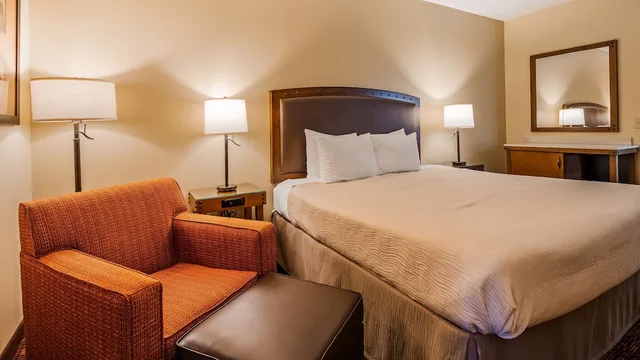 غرفة قياسية بسرير كينج، Best Western Plus Inn Of Williams 2/6