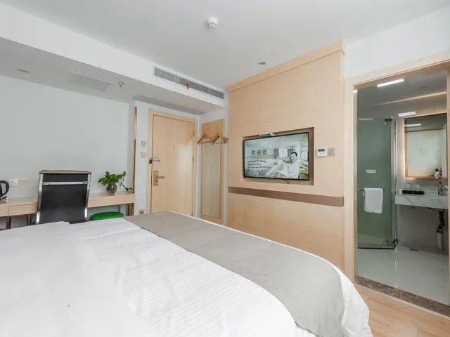 غرفة بسرير كينج، GreenTree Inn Wuhu Eshan Road University City 2/3