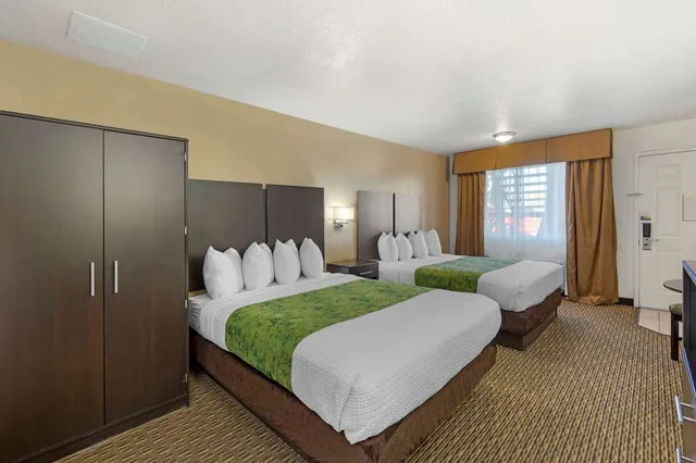 غرفة بسريرين كوين لذوي الإعاقة، Best Western Mesquite Inn 5/7