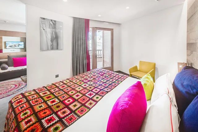 جناح جونيور بسرير كينج، Hôtel Pashmina 1/4