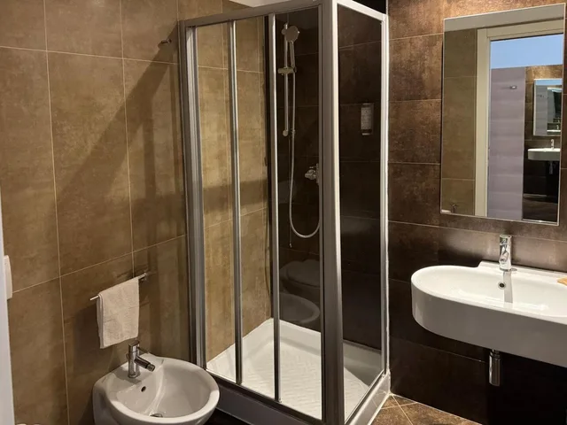 غرفة بسريرين منفصلين، B&B Hotel Cologno Sporting 6/8