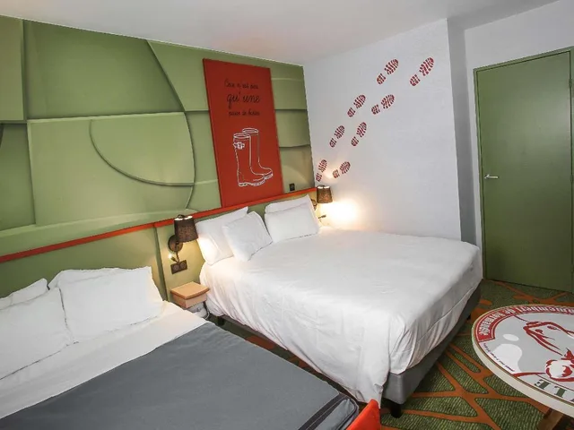 غرفة سوبيريور بسرير كوين مع أريكة، Hotel Mercure Lisieux Normandie 2/6