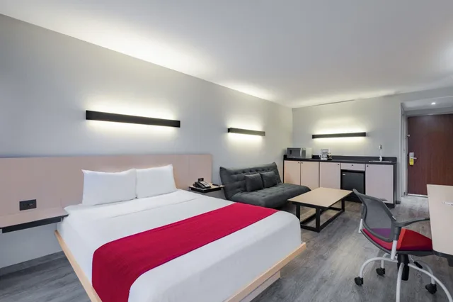 غرفة سوبيريور بسرير كوين، City Express by Marriott Guadalajara Aeropuerto 2/3