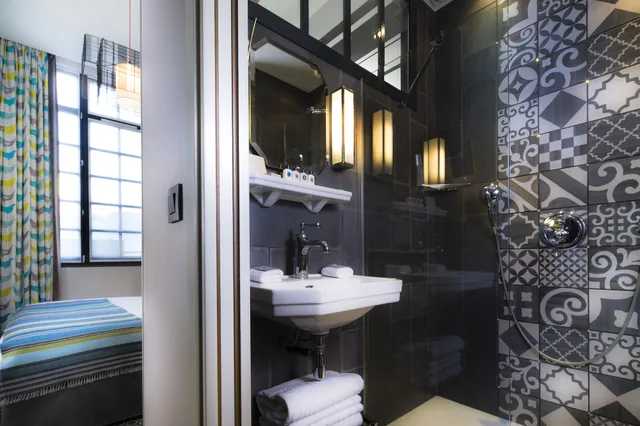 غرفة كلوب بسرير مزدوج، Hotel Fabric 4/7