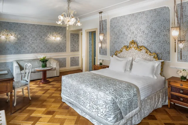 2 Bedrooms, Junior Suite, Family, Baglioni Hotel Luna 1/7