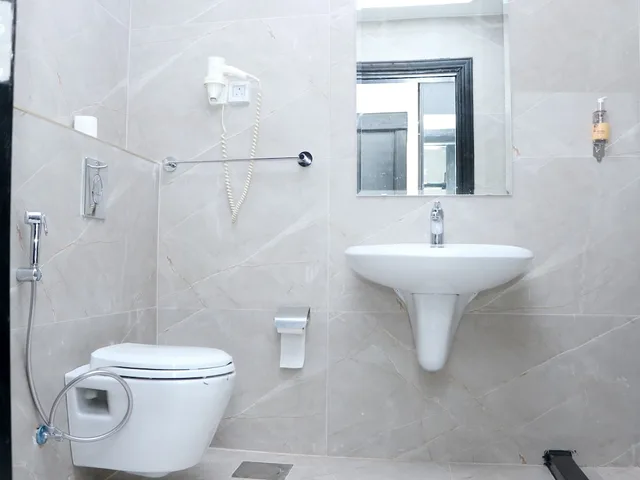 غرفة ثلاثية بثلاثة أسرّة، Raed Hotel Suites 6/10
