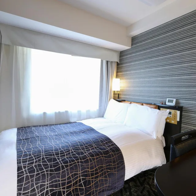 Small Double, Smoking, Apa Hotel Keiseinarita Ekimae 2/6