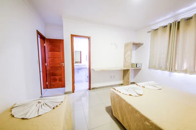 Family, 2 Double and Twin Beds، Portal Ville - Rede Soberano 1/3