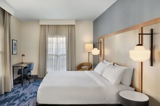 Room, King Bed, Accessible, Fairfield Inn Suites San Diego Old Town 6/9