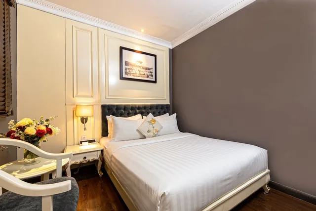 Premier, Queen Bed, Lobby View، Silverland Jolie Hotel Spa 1/8