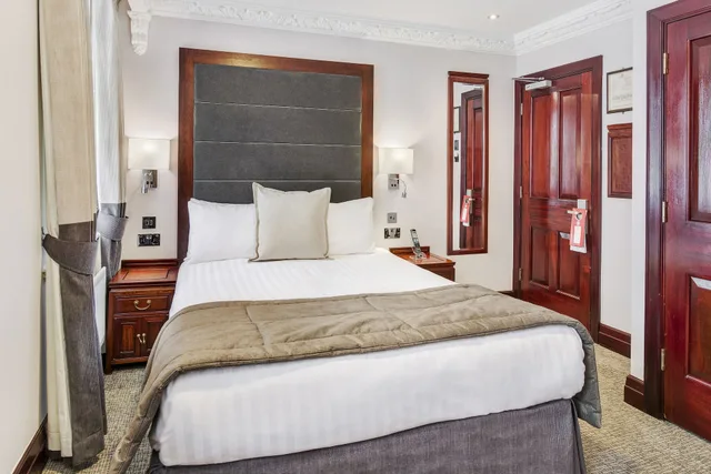 غرفة سوبيريور مزدوجة، Gem Fitzrovia Hotel 2/7