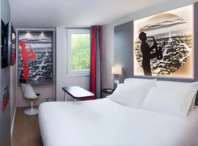 غرفة قياسية بسريرين مزدوجين، Hotel Inn Design Paris Saint Quentin 1/1