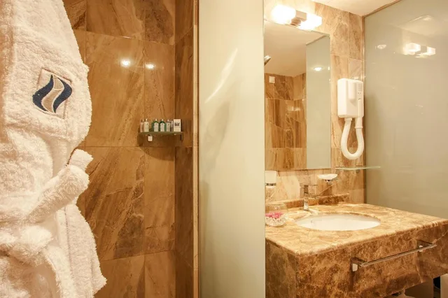 Superior, Resort View, Balcony، International Hotel Casino Tower Suites 5/7