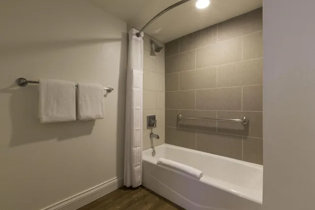 شقة سكنية عائلية بغرفة نوم واحدة بمطبخ، Carlsbad Seapointe Resort 3/3