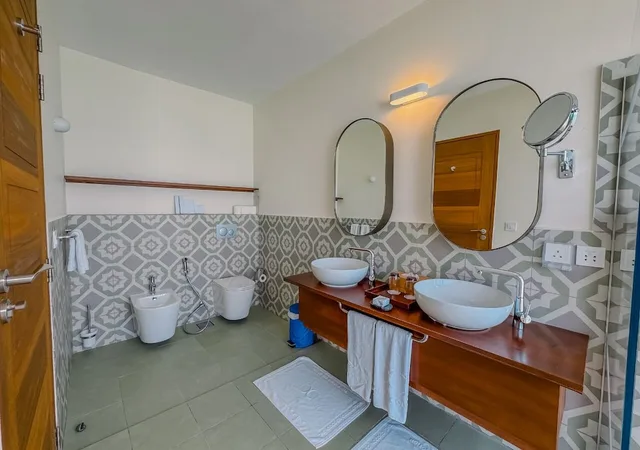 Lagoon Villa, King Bed, Sofa، Joy Island Maldives 6/6