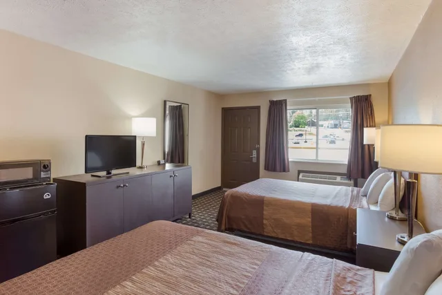 غرفة قياسية بسريرين مزدوجين لذوي الإعاقة، SureStay Hotel by Best Western Summersville 6/10
